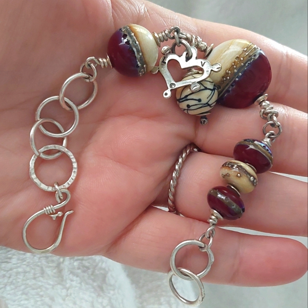 Handcrafted Silver, Cream & Red Glass Beaded Bracelet Smoke Free Home